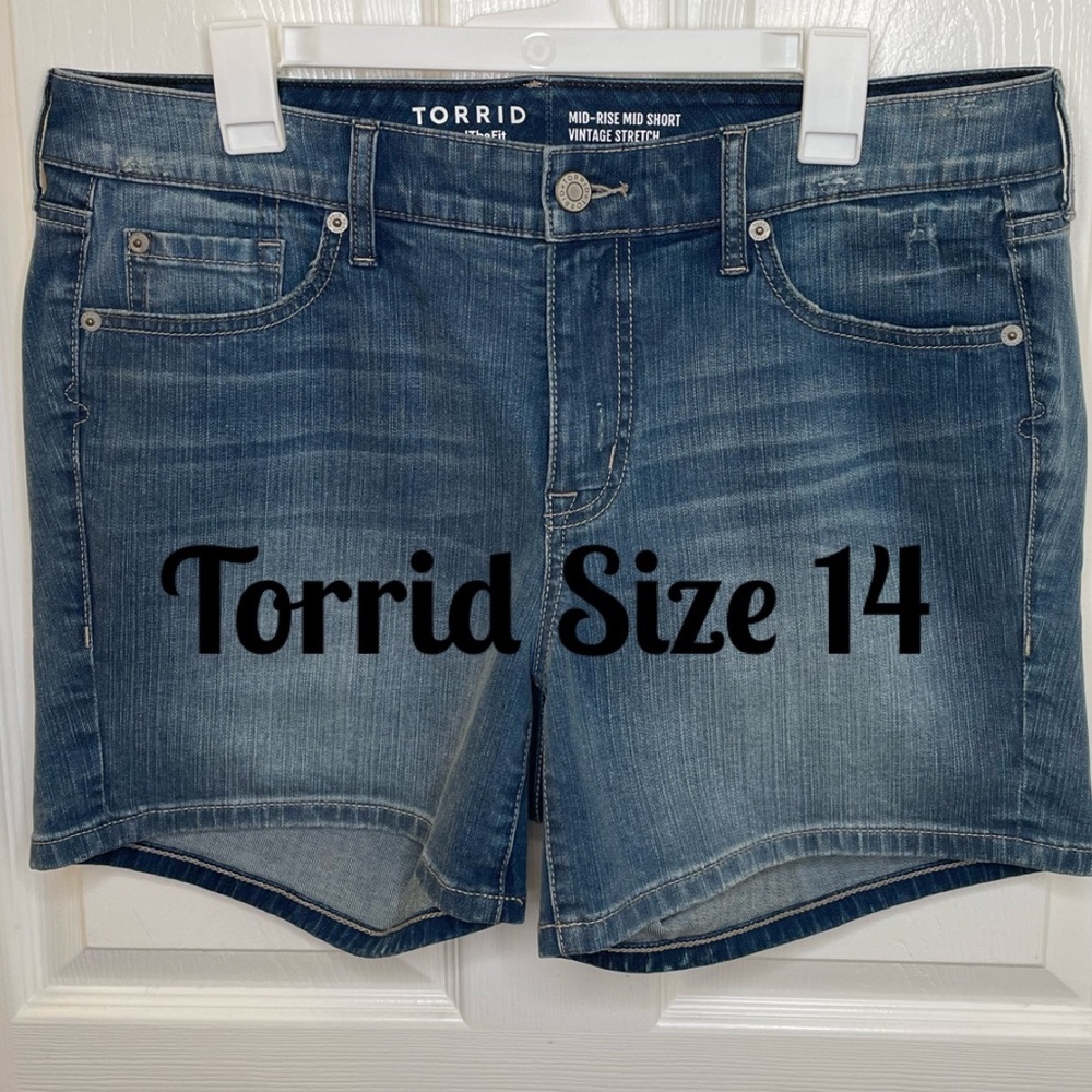 Torrid Denim Short - Size 14